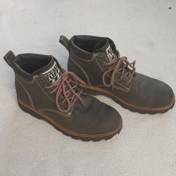 Roots Tuff Leather Boots Size 8- Olive Night - Picture 8 of 14